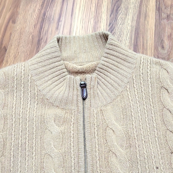 Neiman Marcus 100% cashmere sweater - Picture 3 of 8